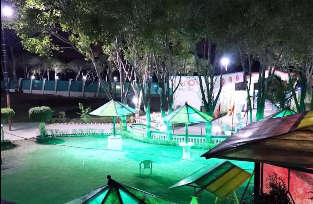 Fun And Food Resort & Holidays Harsola Buitenkant foto